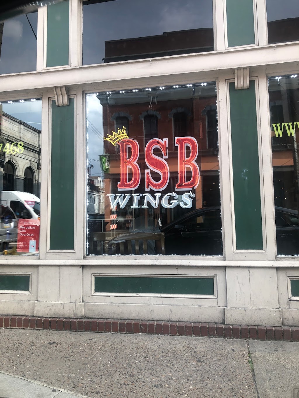 Big Shot Bobs House of Wings - South Side | restaurant | 1324 E Carson St, Pittsburgh, PA 15203, USA | 4123817468 OR +1 412-381-7468