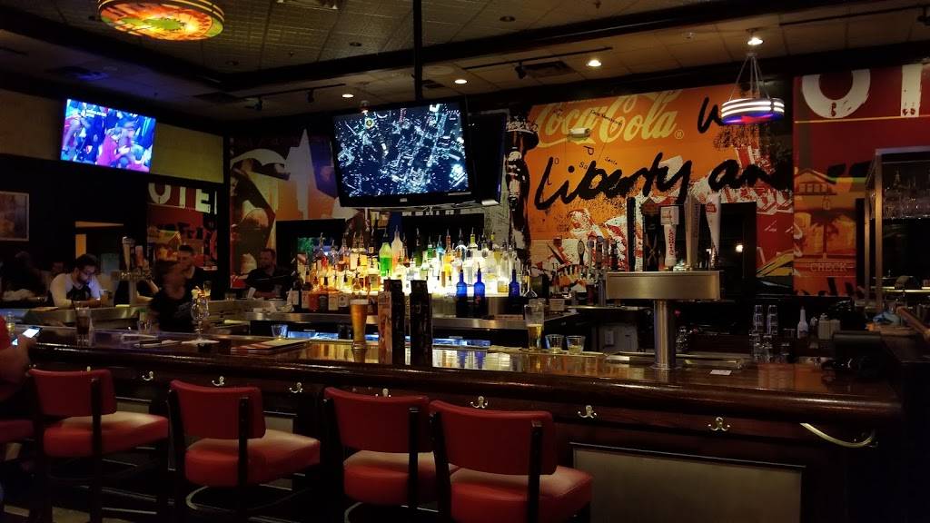 TGI Fridays | restaurant | 23 Crystal Run Crossing, Middletown, NY 10941, USA | 8456929070 OR +1 845-692-9070