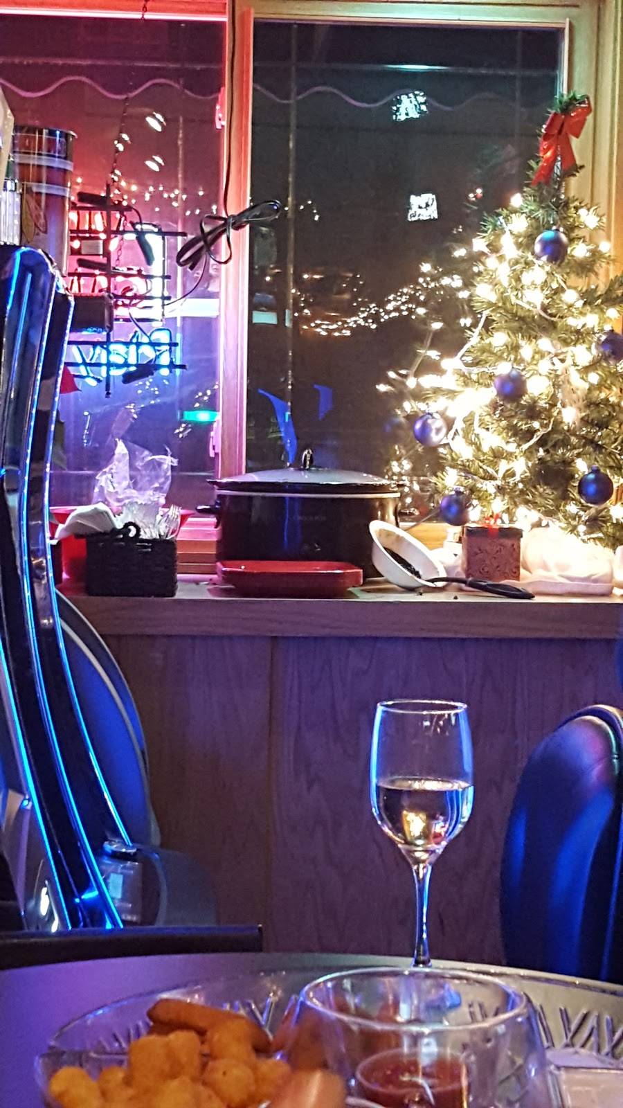 Bar-Tini Lounge | night club | 2433 Des Plaines Ave, North Riverside, IL 60546, USA | 7088539143 OR +1 708-853-9143