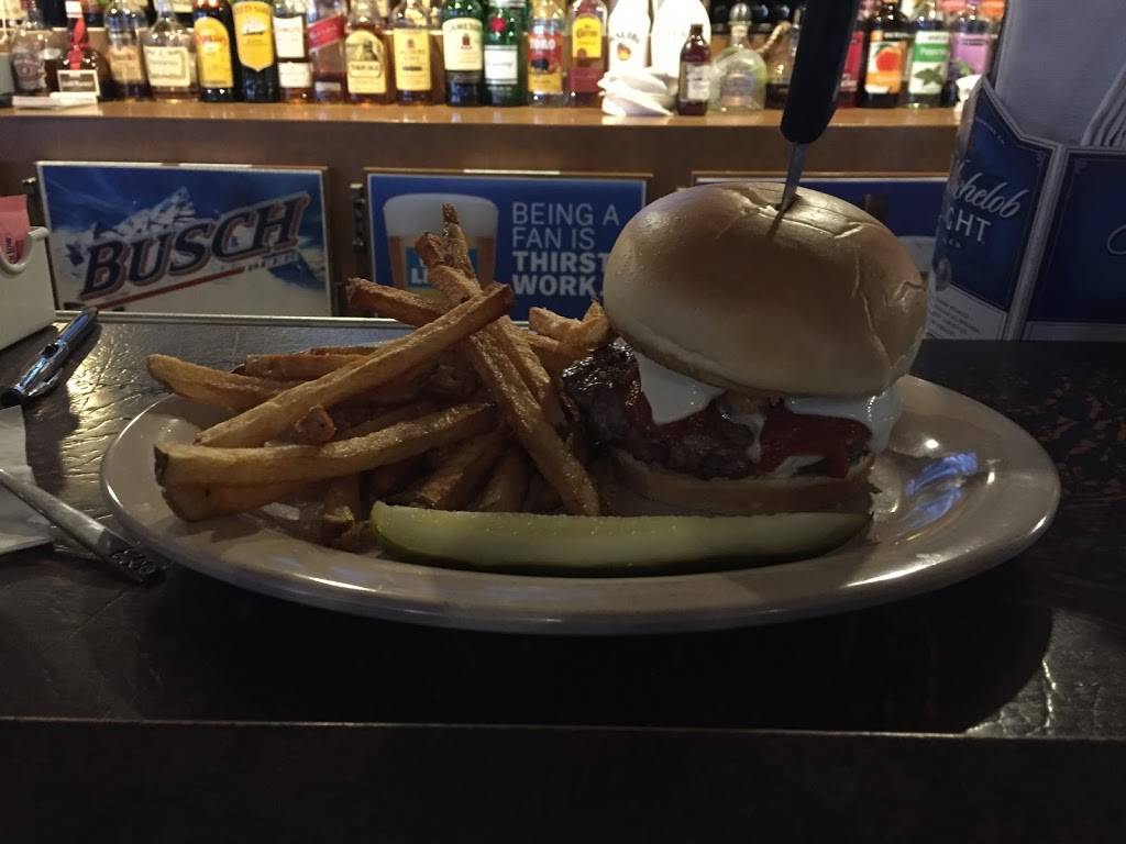 J J Knapps Tavern | restaurant | 67126 Gratiot Ave, Richmond, MI 48062, USA | 5867272498 OR +1 586-727-2498