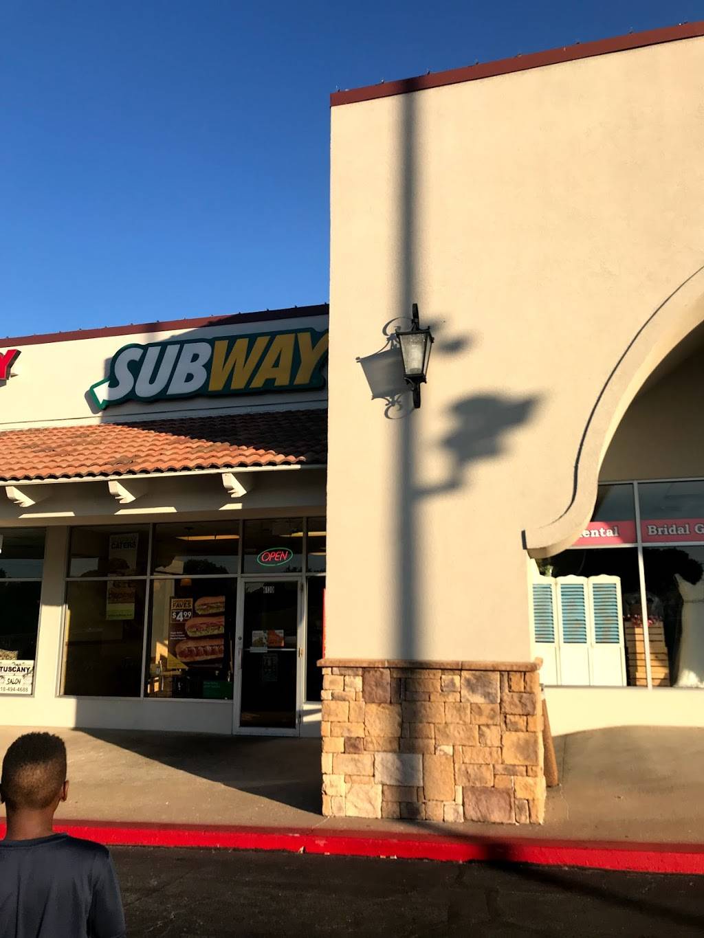Subway Restaurants | restaurant | 6130 E 71st St Ste 16D Summit Square Shopping Center, Tulsa, OK 74136, USA | 9183987328 OR +1 918-398-7328