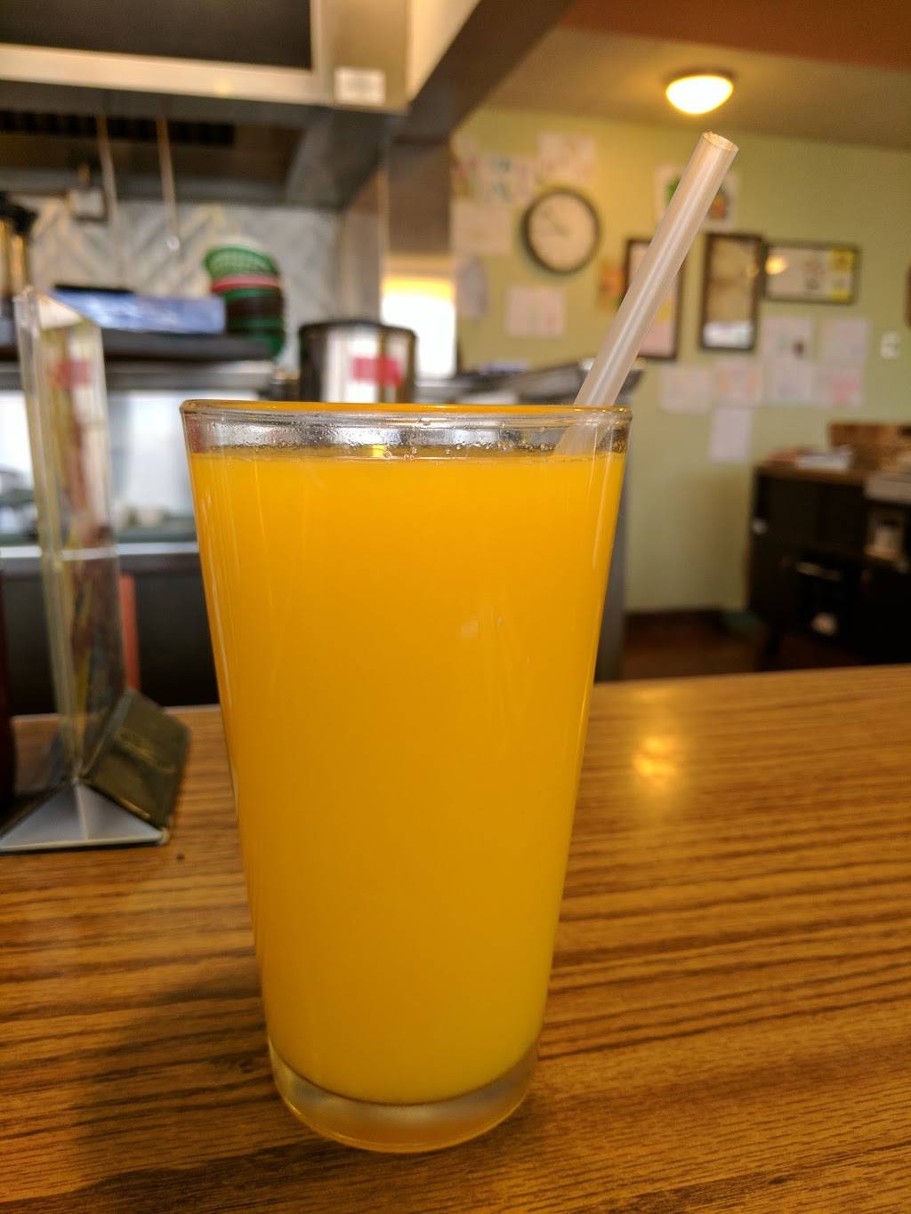 Boulevard Cafe & Grill | restaurant | 1096 Petaluma Blvd N, Petaluma, CA 94952, USA | 7077730925 OR +1 707-773-0925