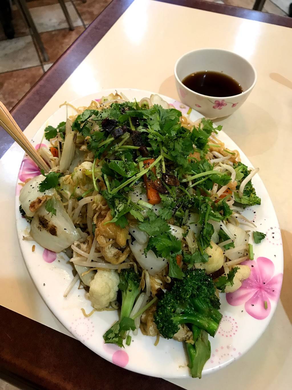 Thanh Van Restaurant | restaurant | 6795 Wilson Blvd #37, Falls Church, VA 22044, USA | 7036390901 OR +1 703-639-0901