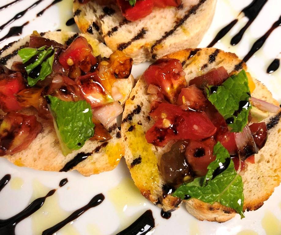 Espositos Italian Bistro | restaurant | 154 N College St, Auburn, AL 36830, USA | 3342096420 OR +1 334-209-6420