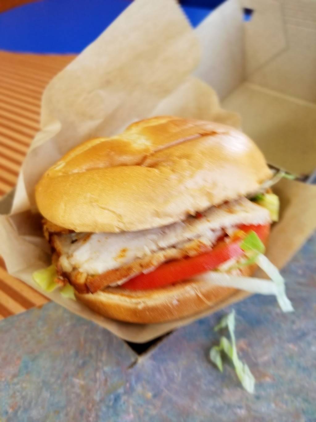 Arbys | restaurant | 4615 W US-10, Ludington, MI 49431, USA | 2318436560 OR +1 231-843-6560