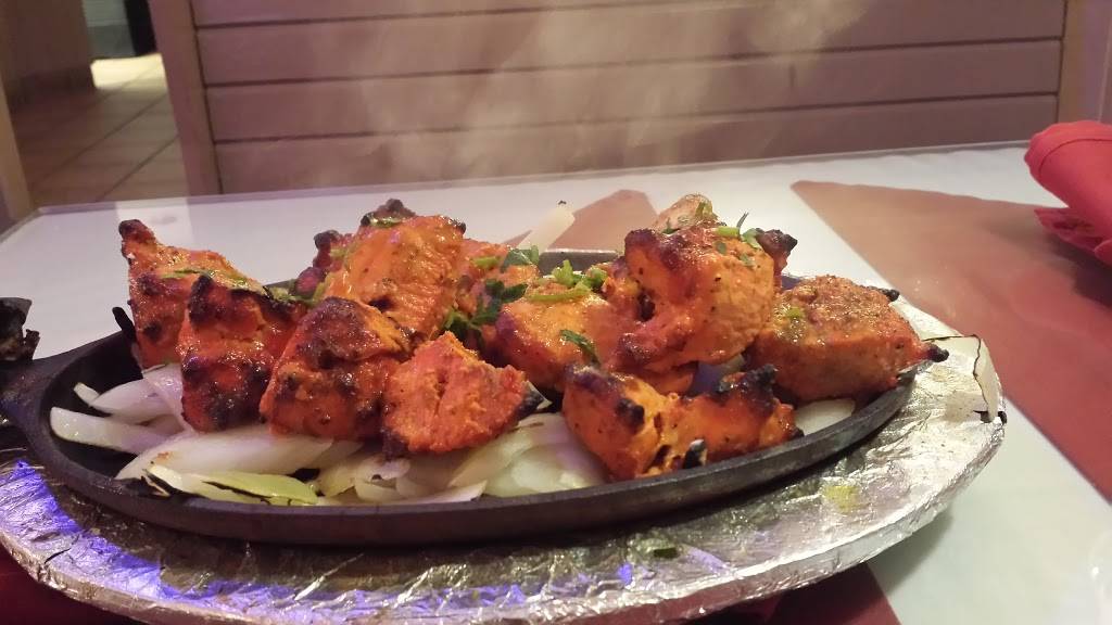 Haveli Indian Cuisine | restaurant | 943 25th Ave, Coralville, IA 52241, USA | 3193591744 OR +1 319-359-1744