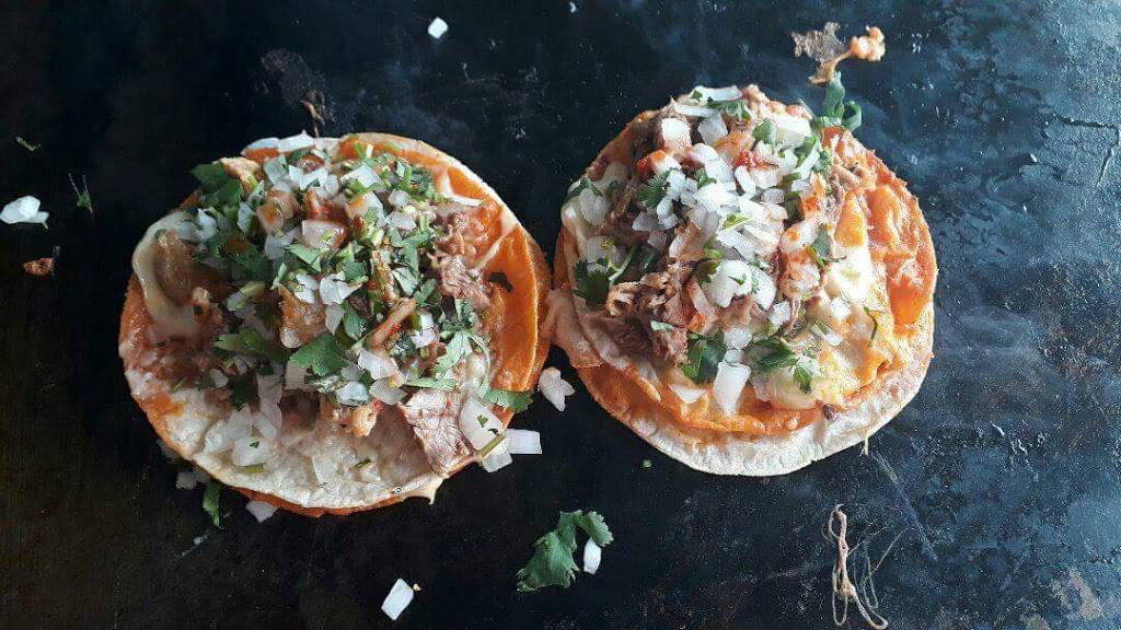 Birrieria Angelito | restaurant | Unnamed Road, Fraccionamiento Valle de las Palmas, Valle de las Palmas, Baja California, Mexico | 016645557042 OR +52 664 555 7042