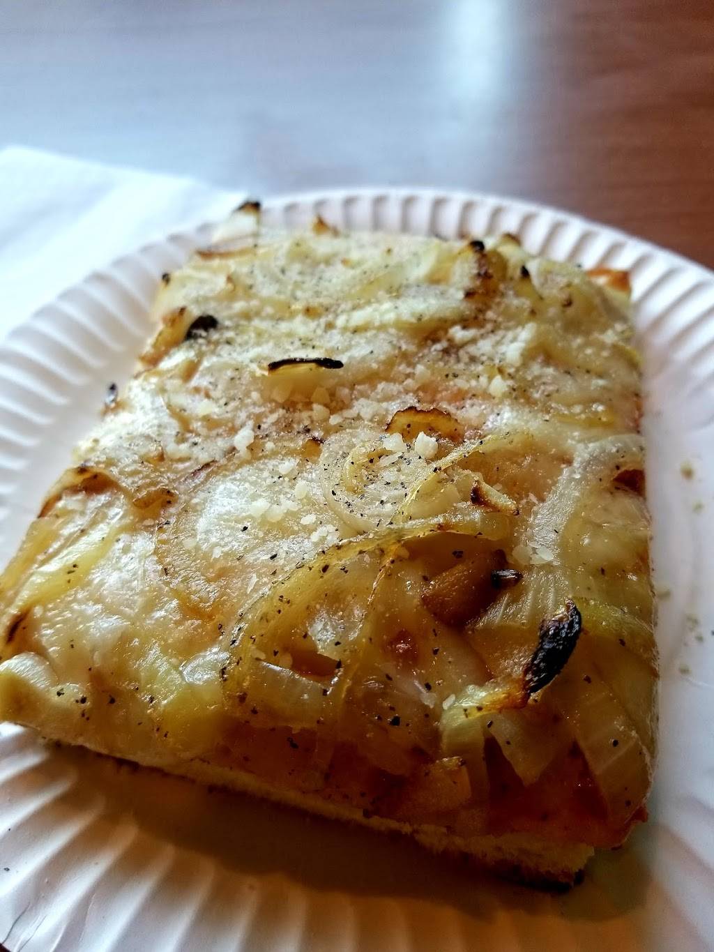 Mama Teresa Pizzeria | restaurant | 247 Broadway Greenlawn, Huntington, NY 11743, USA | 6316515400 OR +1 631-651-5400