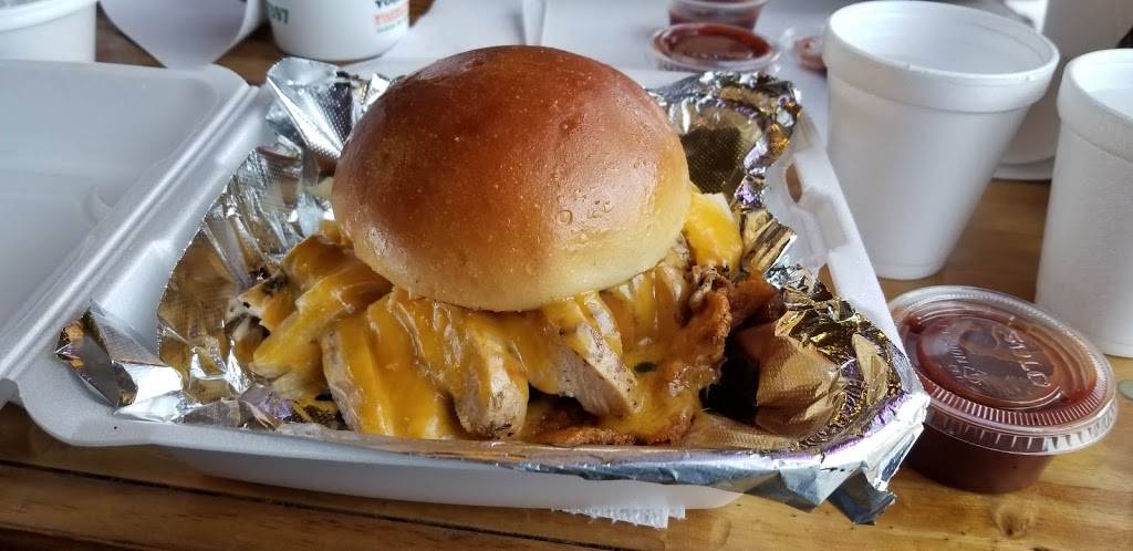 Arkins Sweet BBQ Pit | restaurant | 30140 Southfield Rd, Southfield, MI 48076, USA | 2487317397 OR +1 248-731-7397