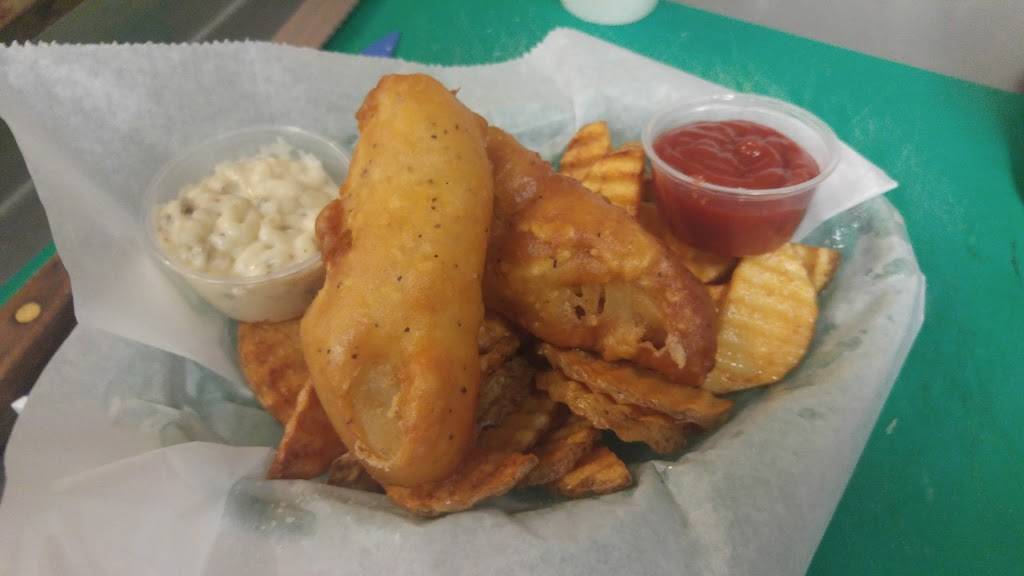 Crimson & Brews | night club | 925 Iowa St Q, Lawrence, KS 66044, USA | 7858413808 OR +1 785-841-3808