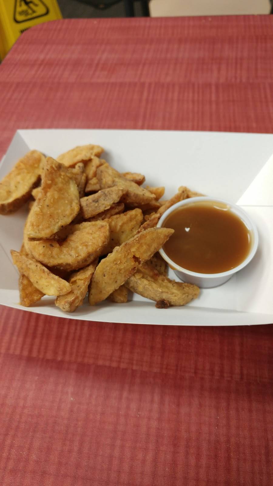 Mary Browns Chicken & Taters | restaurant | 15 Taunton Rd E, Oshawa, ON L1G 3T6, Canada | 9055766279 OR +1 905-576-6279