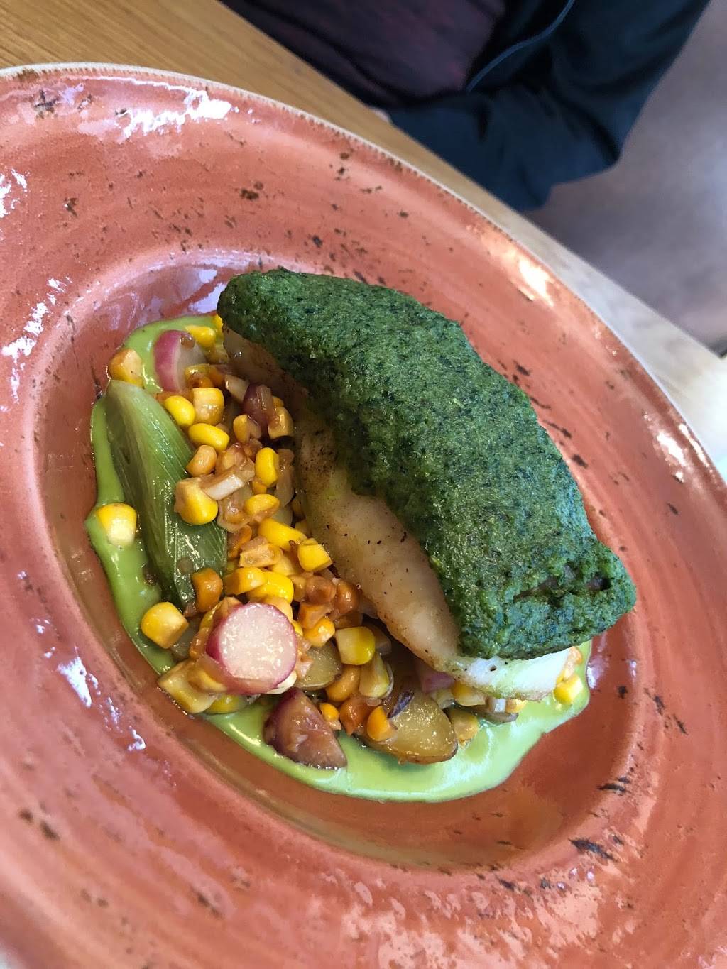 gLAnce Lobby Bar | restaurant | 900 W Olympic Blvd, Los Angeles, CA 90015, USA | 2137658600 OR +1 213-765-8600