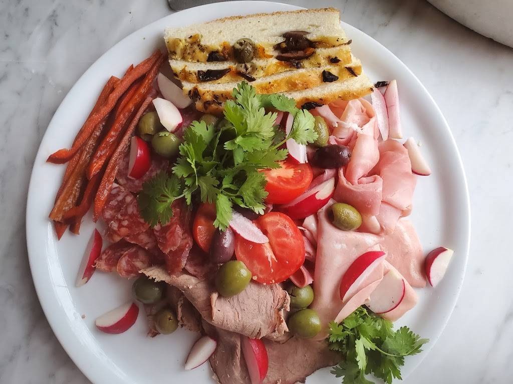 Abruzzo | restaurant | 2131 Rue Sainte-Catherine E, Montréal, QC H2K 2H9, Canada | 5146591887 OR +1 514-659-1887