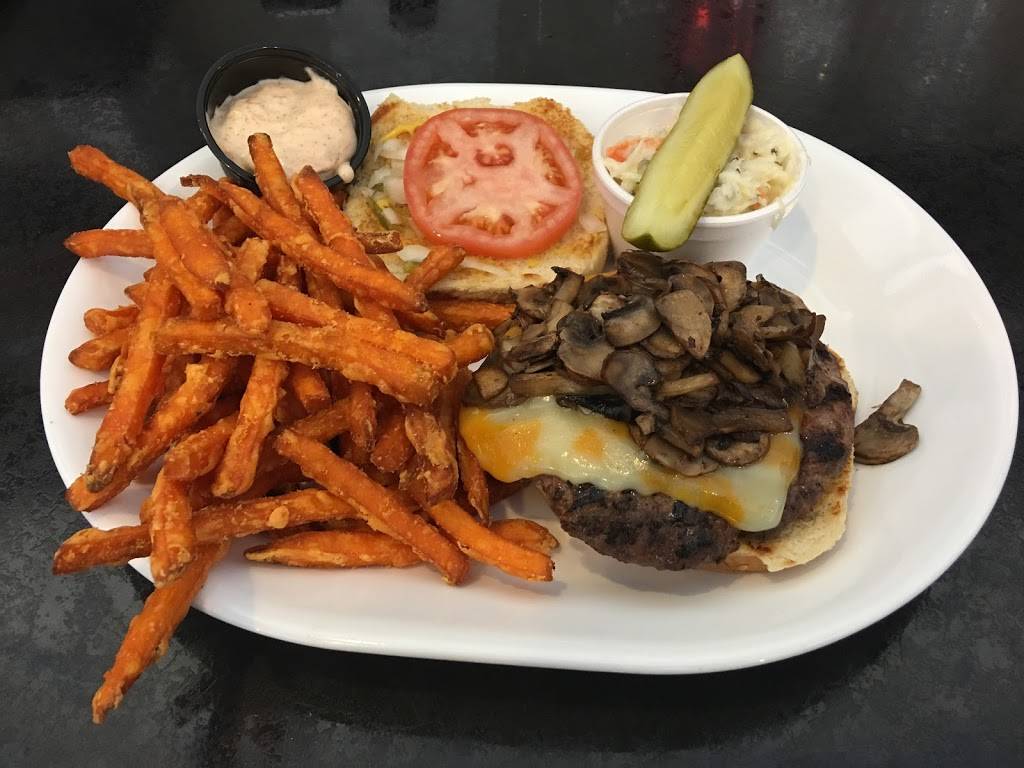 Katies Kitchen | restaurant | 1180 Oxford St E, London, ON N5Y 3M1, Canada | 5194555283 OR +1 519-455-5283