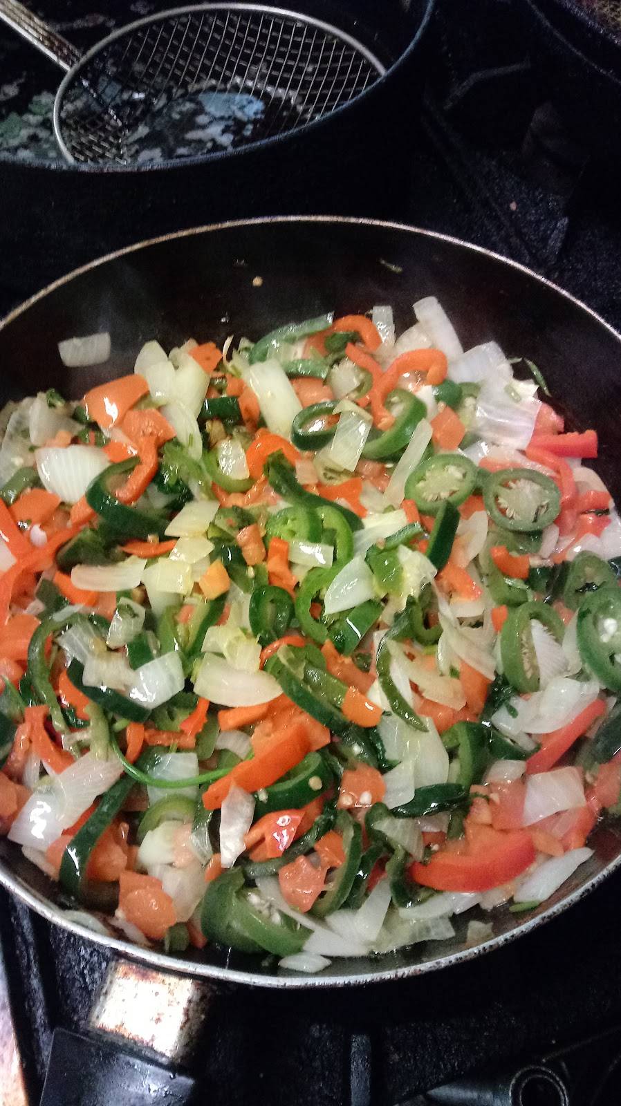 Lindas Taco Hut | restaurant | 13427 TX-36, Needville, TX 77461, USA | 9799000125 OR +1 979-900-0125