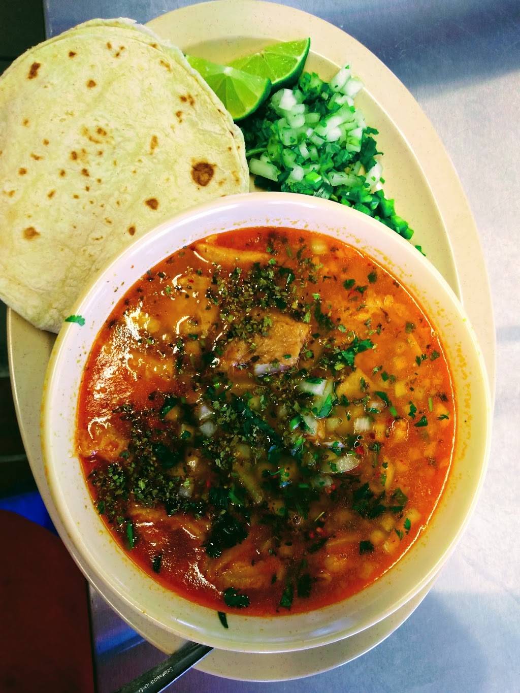 Taquería Méxican food el Primo | restaurant | 300 W Sunset Ave, Springdale, AR 72764, USA | 4793341686 OR +1 479-334-1686