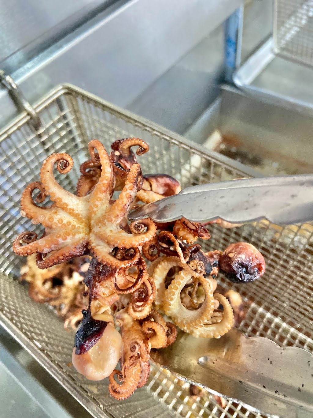 Fish N Go Seafood | restaurant | 1462 N La Cadena Dr, Colton, CA 92324, USA | 9092224287 OR +1 909-222-4287