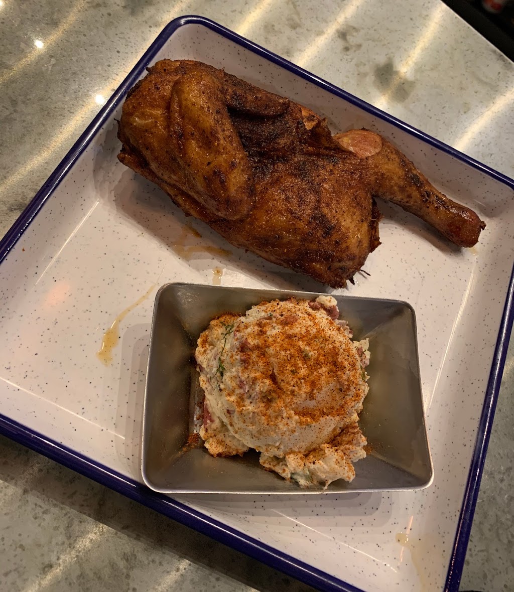 Fatty Smokes: A Barbecue Joint | restaurant | 328 E Broad St, Richmond, VA 23220, USA | 8043849988 OR +1 804-384-9988