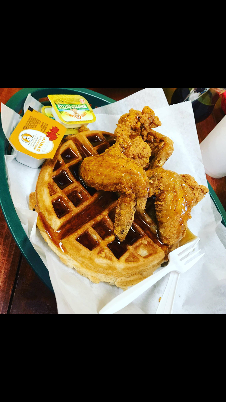 Waffle Mania | restaurant | 6712 Winchester Rd, Memphis, TN 38115, USA | 9016908050 OR +1 901-690-8050