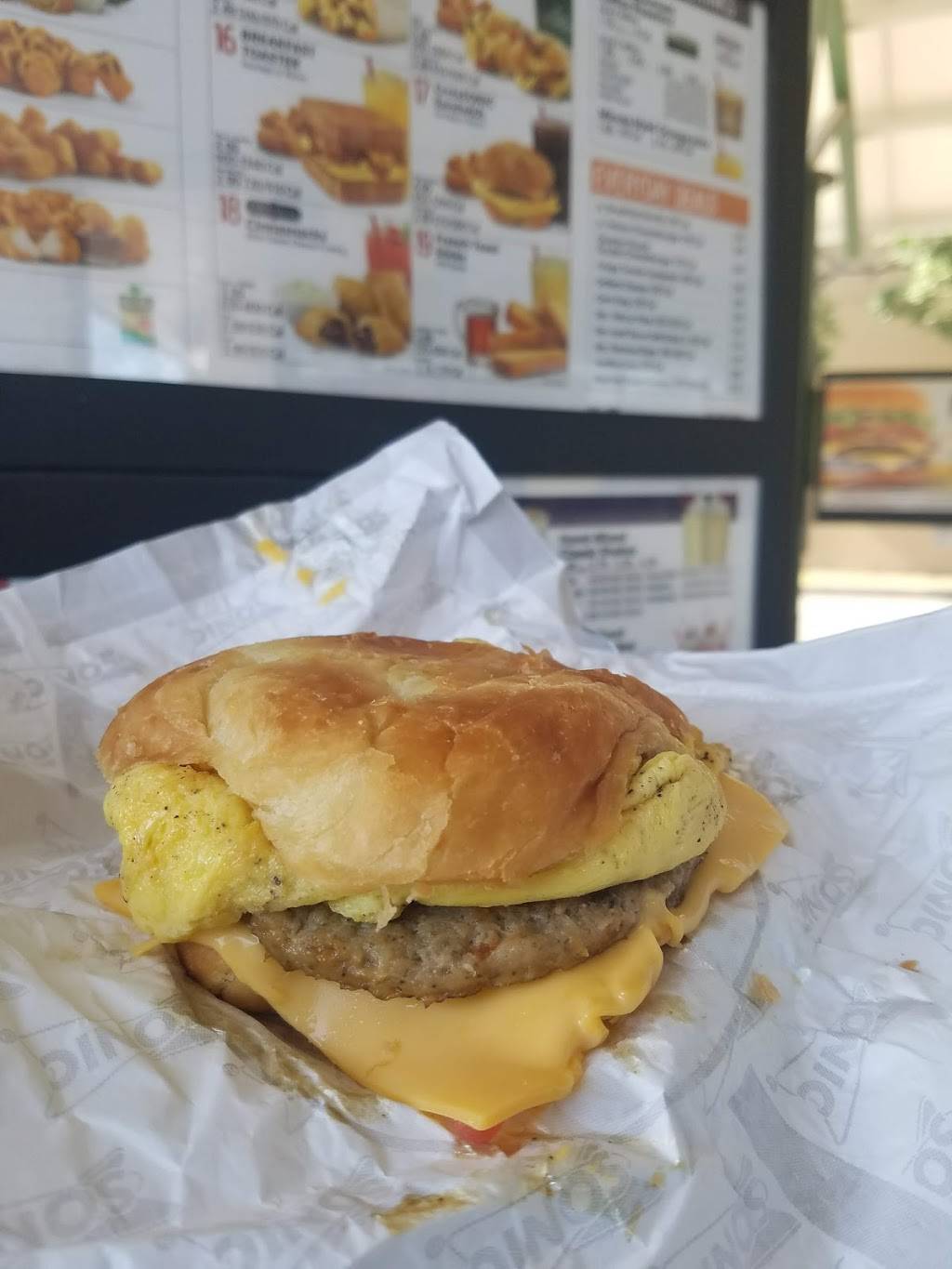 Sonic Drive-In | restaurant | 1425 N Loop 12, Irving, TX 75061, USA | 9724385720 OR +1 972-438-5720