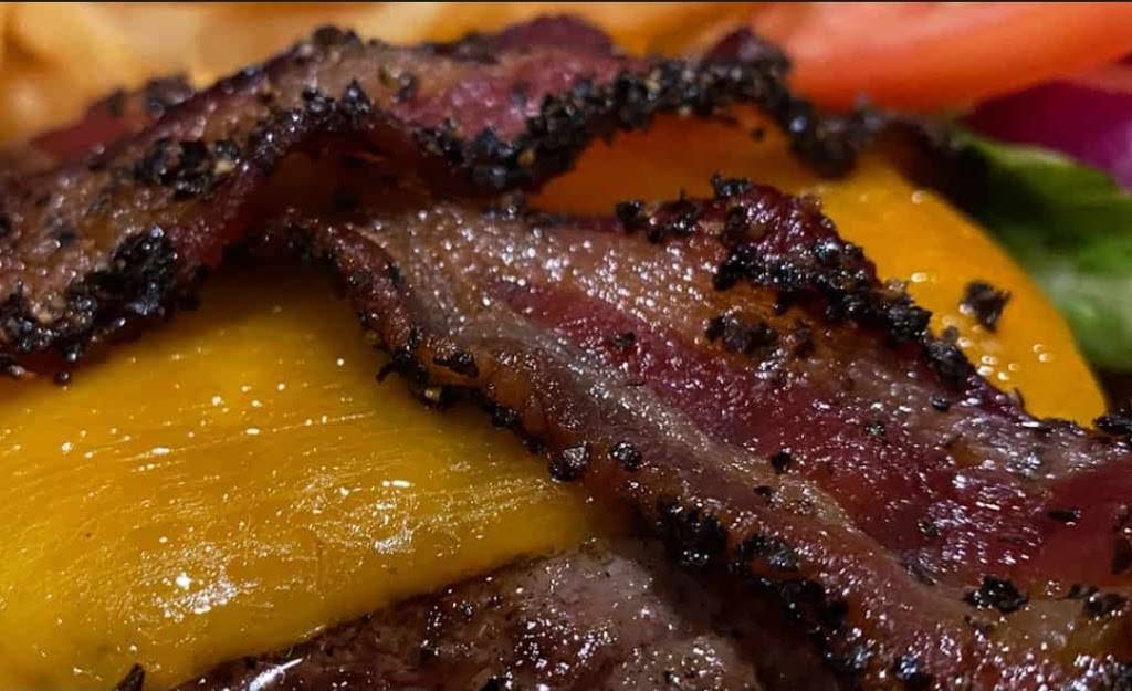 Gun Lake Pub | restaurant | 2688 Patterson Rd, Wayland, MI 49348, USA | 2697920100 OR +1 269-792-0100