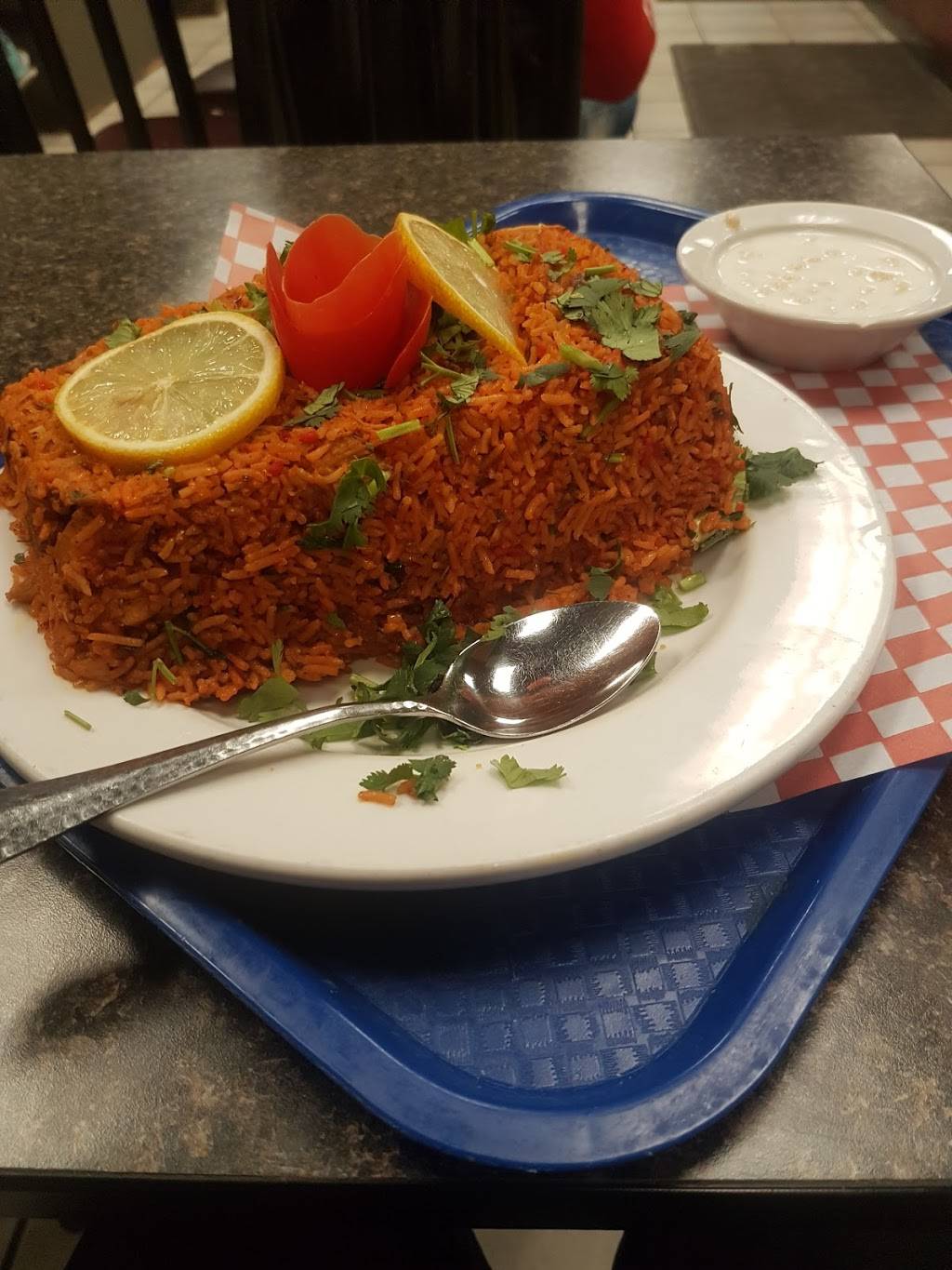 Lallys Sweets & Tandoori Restaurant | restaurant | 499 Ray Lawson Blvd, Brampton, ON L6Y 4E6, Canada | 9054506464 OR +1 905-450-6464