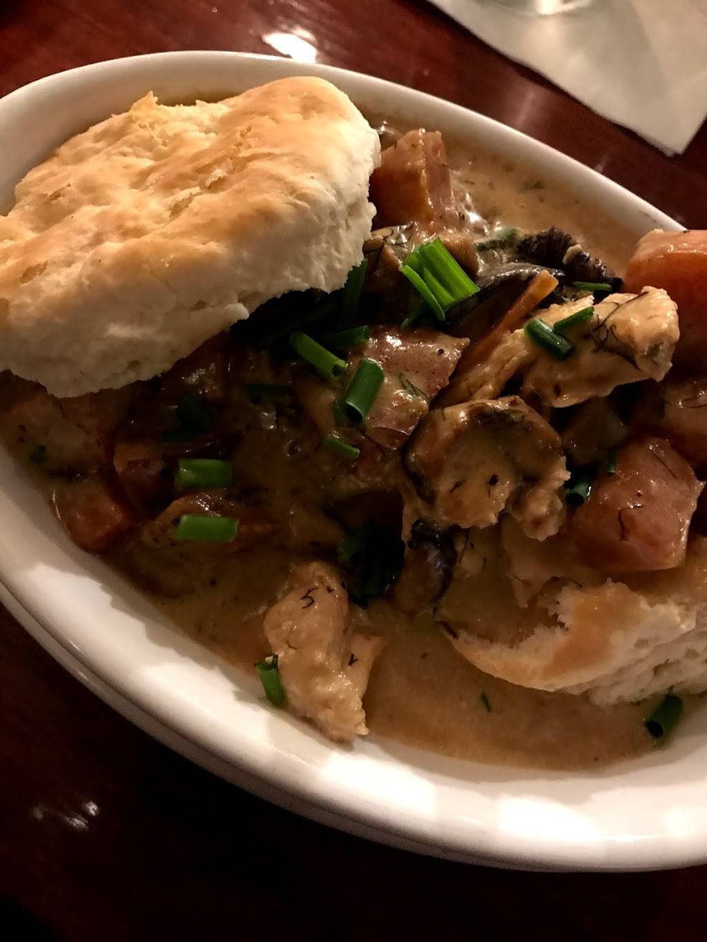 Idas Restaurant | restaurant | 21 Valley Rd, Middletown, RI 02842, USA | 4018493377 OR +1 401-849-3377