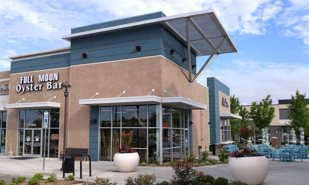 The Full Moon Oyster Bar-Morrisville | restaurant | 1600 Village Market Place, Morrisville, NC 27560, USA | 9193789524 OR +1 919-378-9524