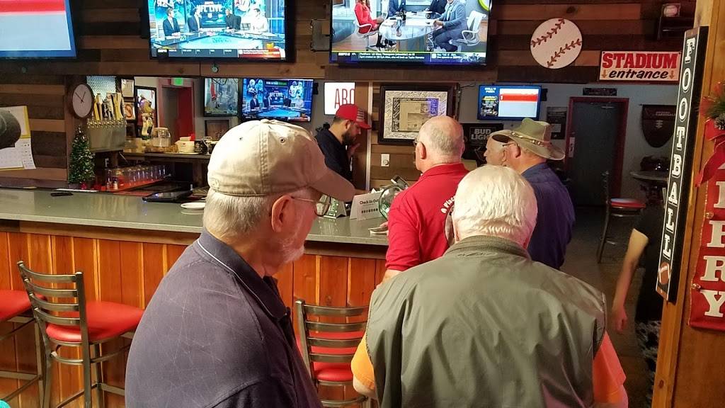 Dells Pizza And Sports Bar | restaurant | 1654 N Pinal Ave, Casa Grande, AZ 85122, USA | 5208365391 OR +1 520-836-5391