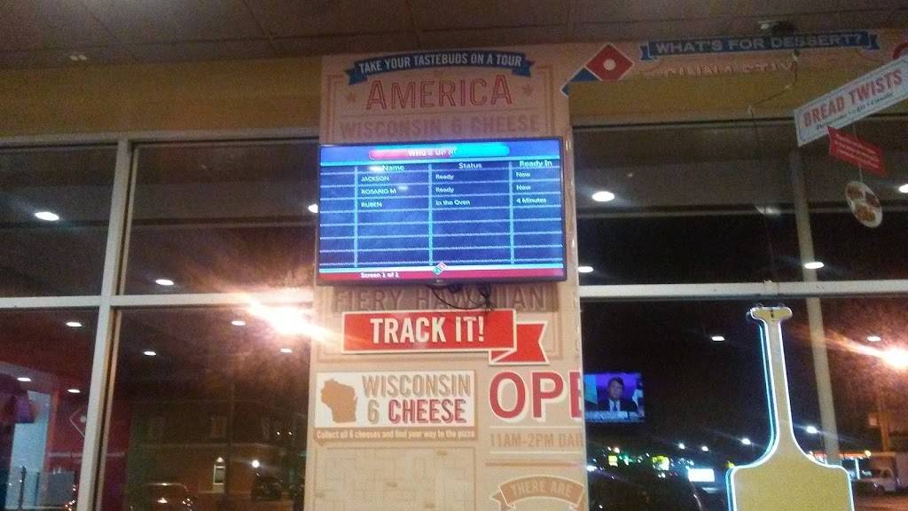 Dominos Pizza | meal delivery | 2211 Grand Ave, Waukegan, IL 60085, USA | 8473600800 OR +1 847-360-0800