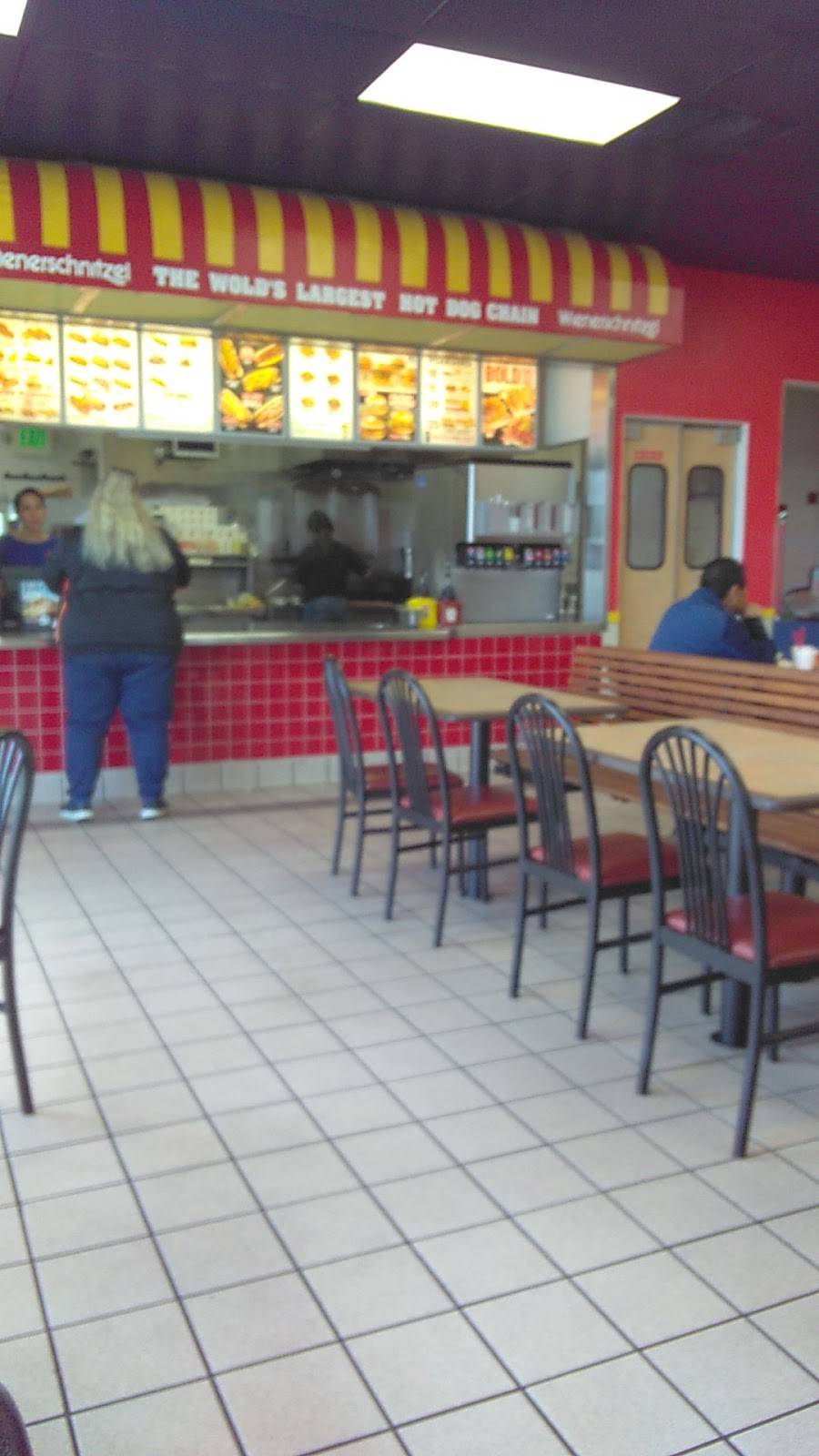 Wienerschnitzel | restaurant | 1521 N Carpenter Rd, Modesto, CA 95351, USA | 2095300700 OR +1 209-530-0700