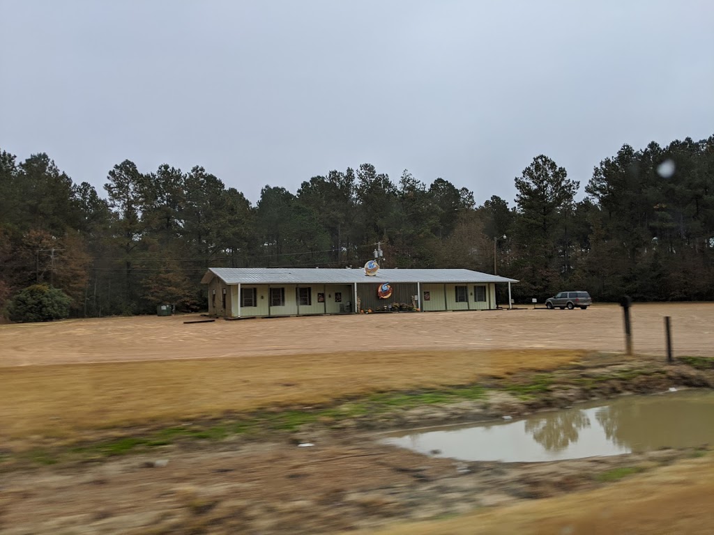 Penns Fish House Restaurants | restaurant | 707 E Peace St, Canton, MS 39046, USA | 6018590696 OR +1 601-859-0696