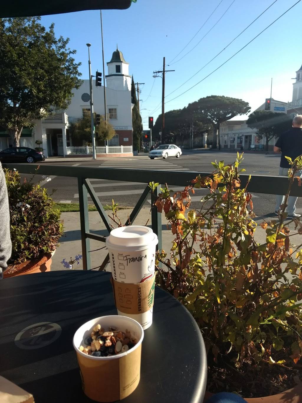 Starbucks | cafe | 11705 National Blvd, Los Angeles, CA 90064, USA | 3109144585 OR +1 310-914-4585