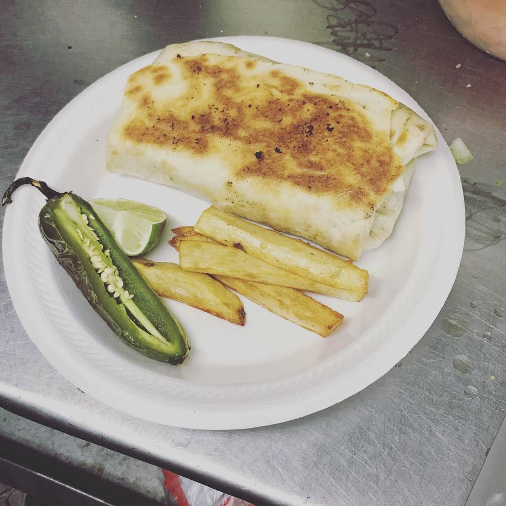 Mini Tacos El Gallo De Oro Mexican Grill | restaurant | 4919 S Flores St, San Antonio, TX 78214, USA | 2108038265 OR +1 210-803-8265