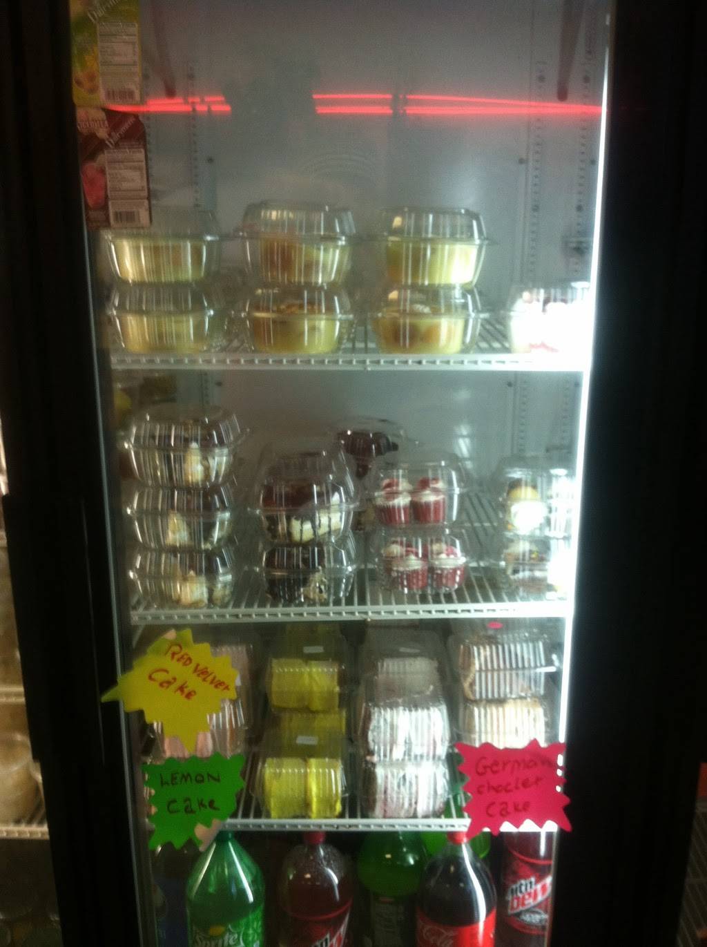 Vienna Market | restaurant | 1310, 6630 Broadway Ave, Cleveland, OH 44105, USA | 2164417881 OR +1 216-441-7881