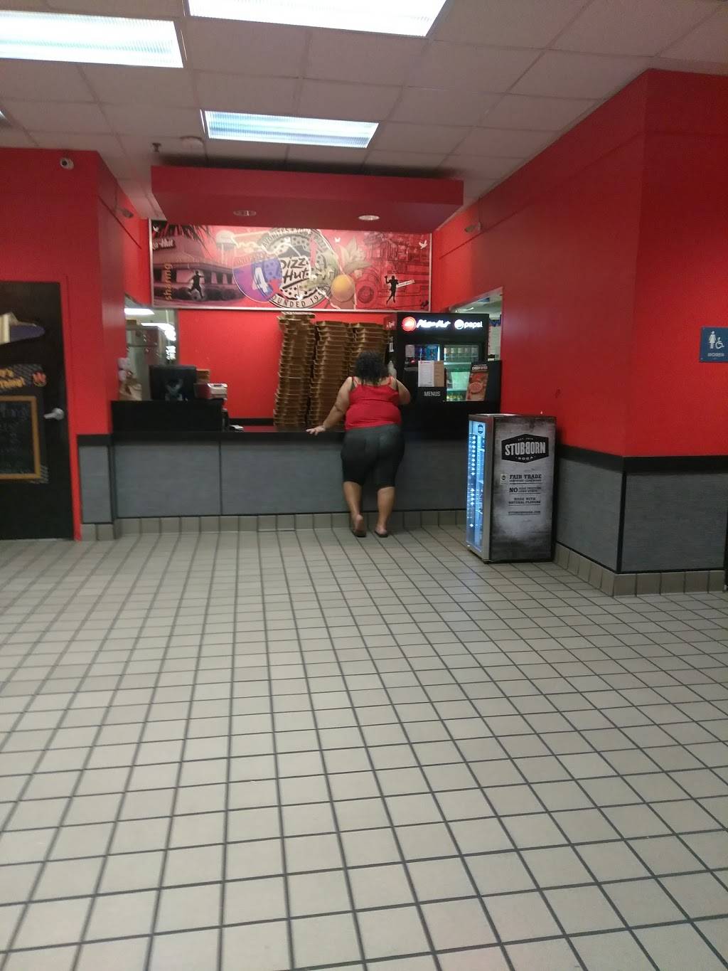 Town and Country | shopping mall | 1012-1038 Buenaventura Blvd, Kissimmee, FL 34743, USA | 8136644800 OR +1 813-664-4800