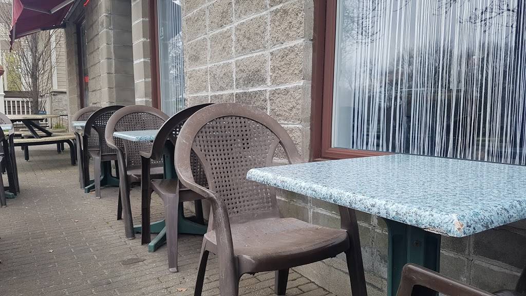 Impressions Cafe Restaurant | restaurant | 895 Rue Saint François Xavier, Terrebonne, QC J6W 1H1, Canada | 4504924774 OR +1 450-492-4774