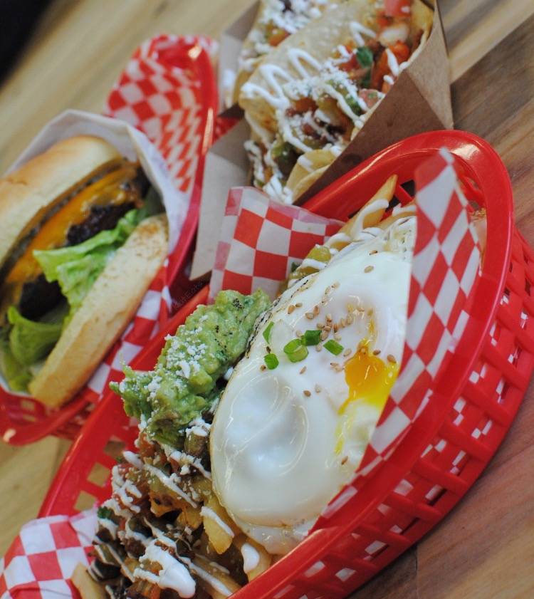 Mama Chos Homestyle Korean BBQ | restaurant | 18911 Lake Chabot Rd, Castro Valley, CA 94546, USA | 5105386262 OR +1 510-538-6262