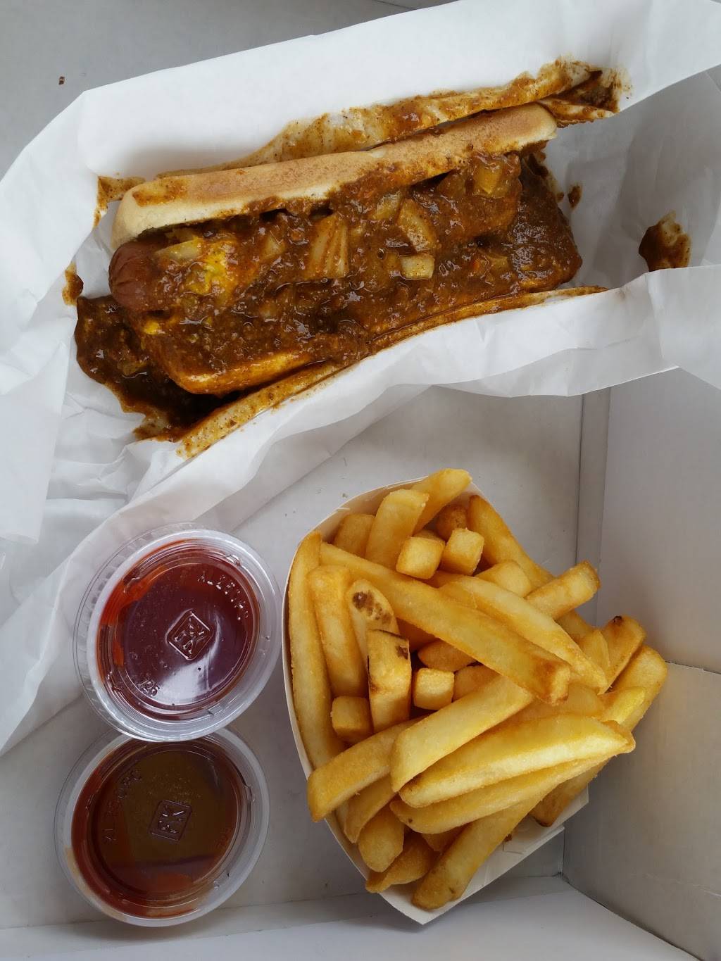 Happy Dogs | restaurant | 6235 Van Nuys Blvd, Van Nuys, CA 91401, USA | 8189890193 OR +1 818-989-0193