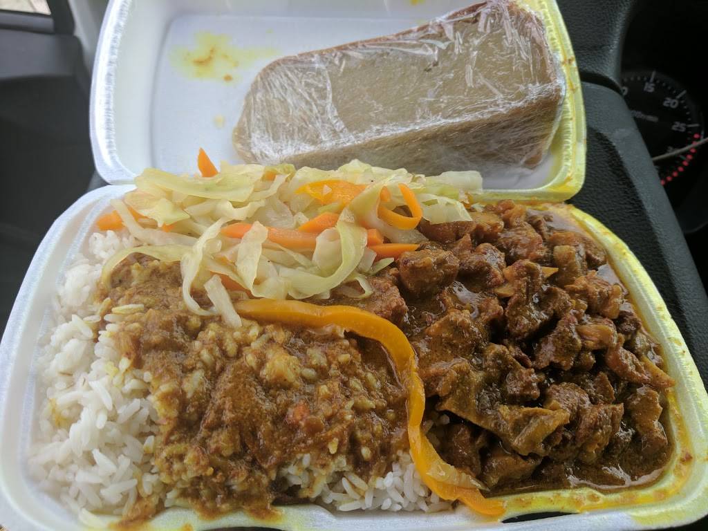 Jamaica House | restaurant | 2541 Finch Ave W, North York, ON M9M 2G1, Canada | 4167442913 OR +1 416-744-2913