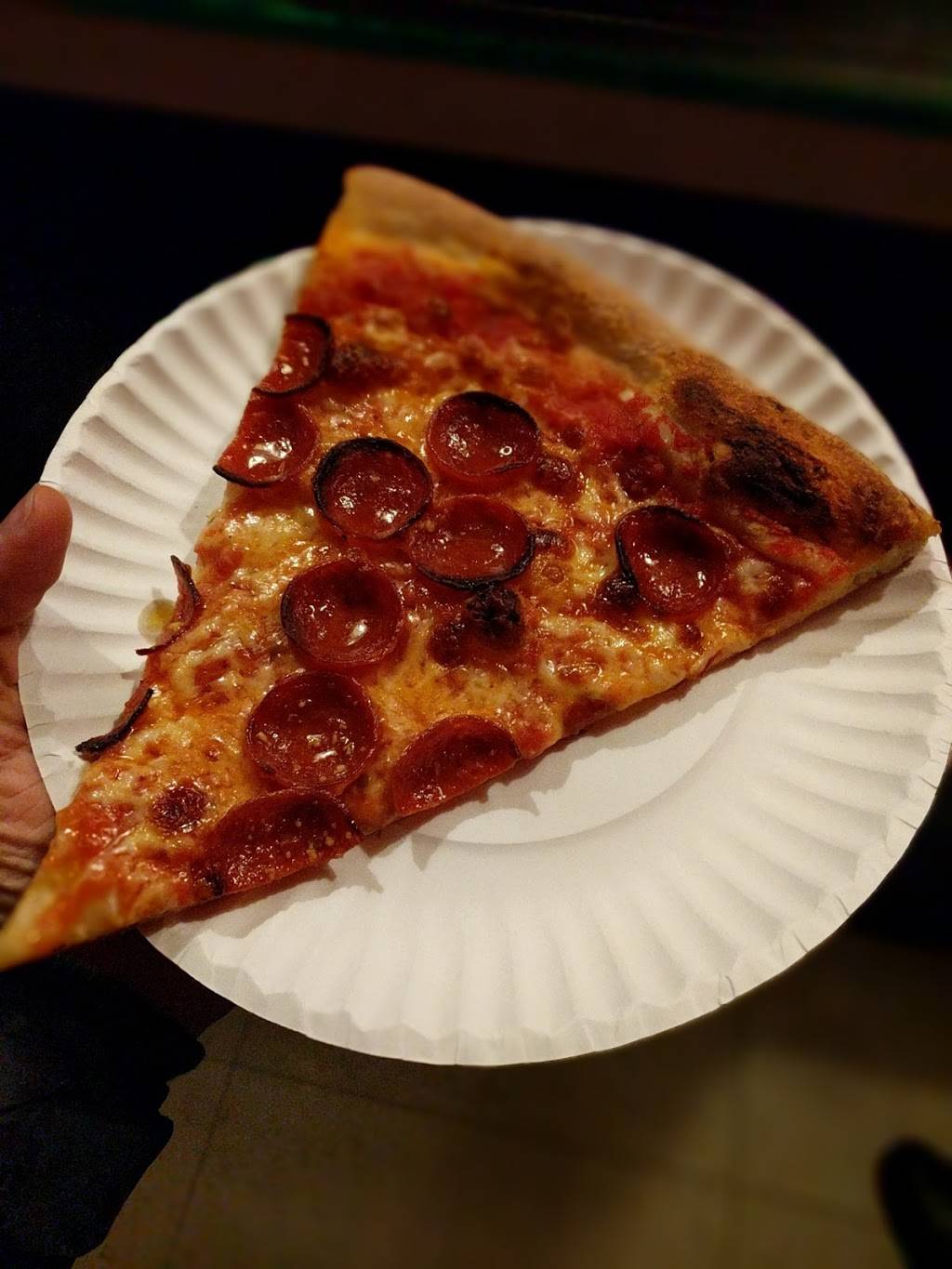 Scarrs Pizza | restaurant | 22 Orchard St, New York, NY 10002, USA | 2123343481 OR +1 212-334-3481