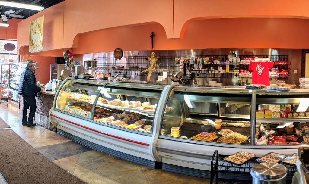 Krakow Deli Bakery & Smokehouse | restaurant | 855 Social St, Woonsocket, RI 02895, USA | 4017654600 OR +1 401-765-4600