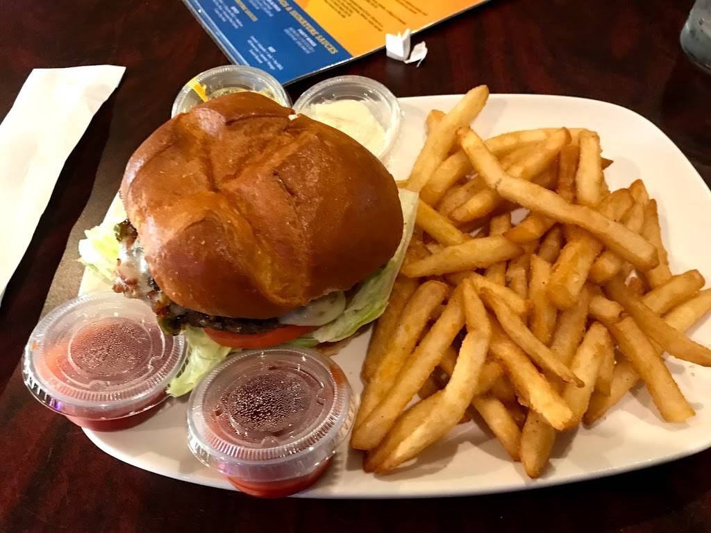 Jammin Wings | restaurant | 2590 Freeway Blvd, Brooklyn Center, MN 55430, USA | 7632088368 OR +1 763-208-8368