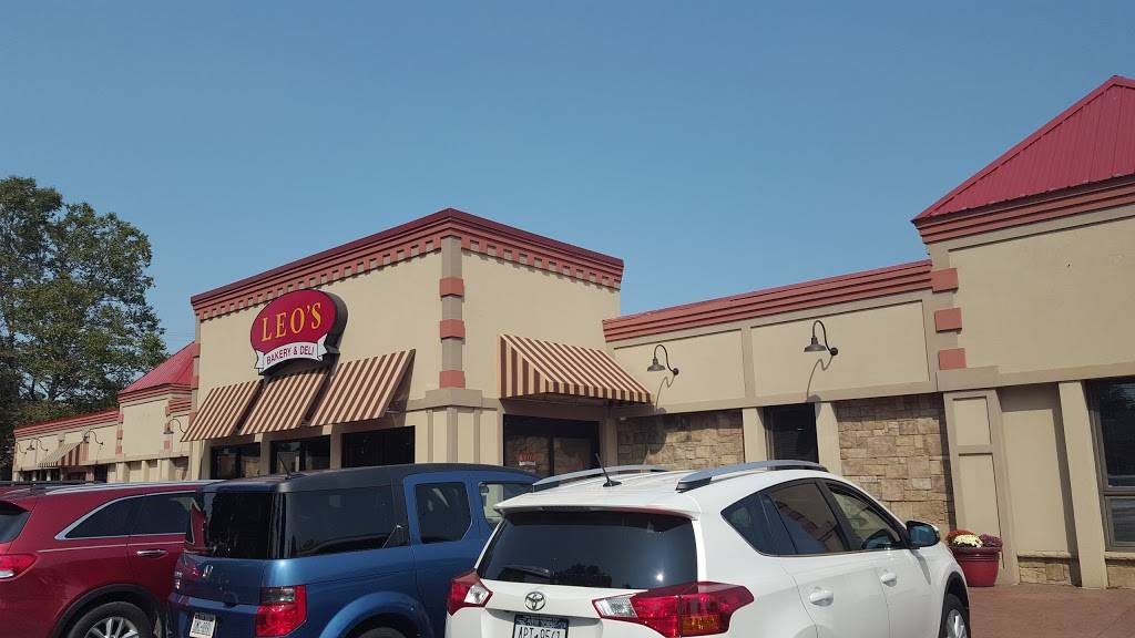 Leos Bakery and Deli | bakery | 101 Despatch Dr, East Rochester, NY 14445, USA | 5852491000 OR +1 585-249-1000