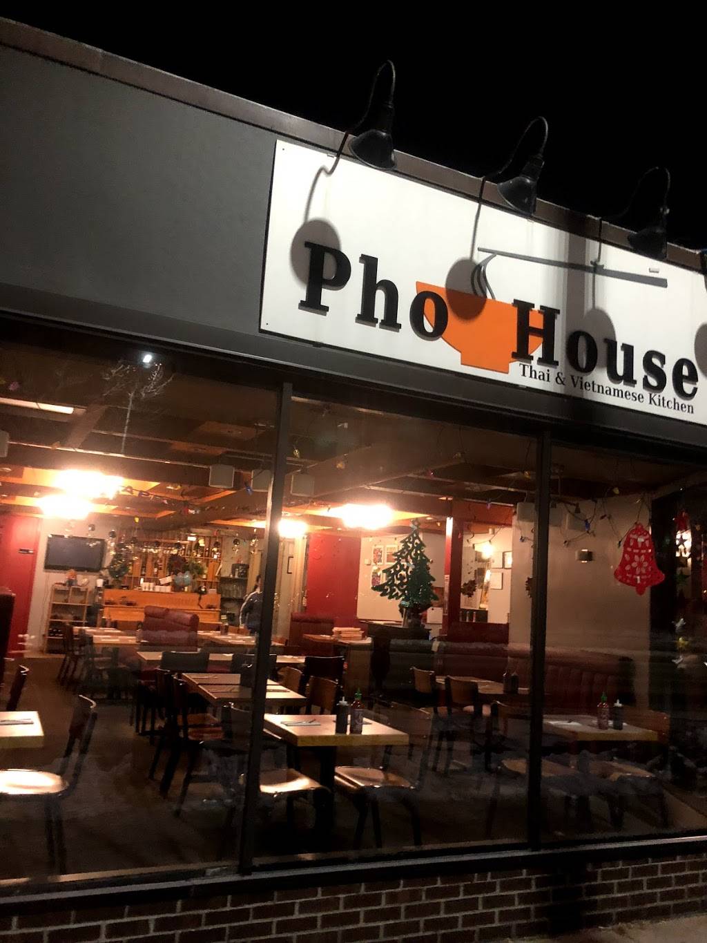 Pho House | restaurant | 1790 Massachusetts Ave, Cambridge, MA 02140, USA | 6175478888 OR +1 617-547-8888