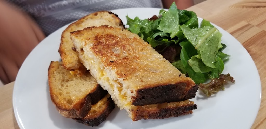 Laurel Park Bistro | restaurant | 901 S 77 Sunshine Strip, Harlingen, TX 78550, USA | 9568930121 OR +1 956-893-0121