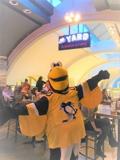 The Yard | restaurant | 1500 Washington Rd, Pittsburgh, PA 15228, USA | 4126682682 OR +1 412-668-2682