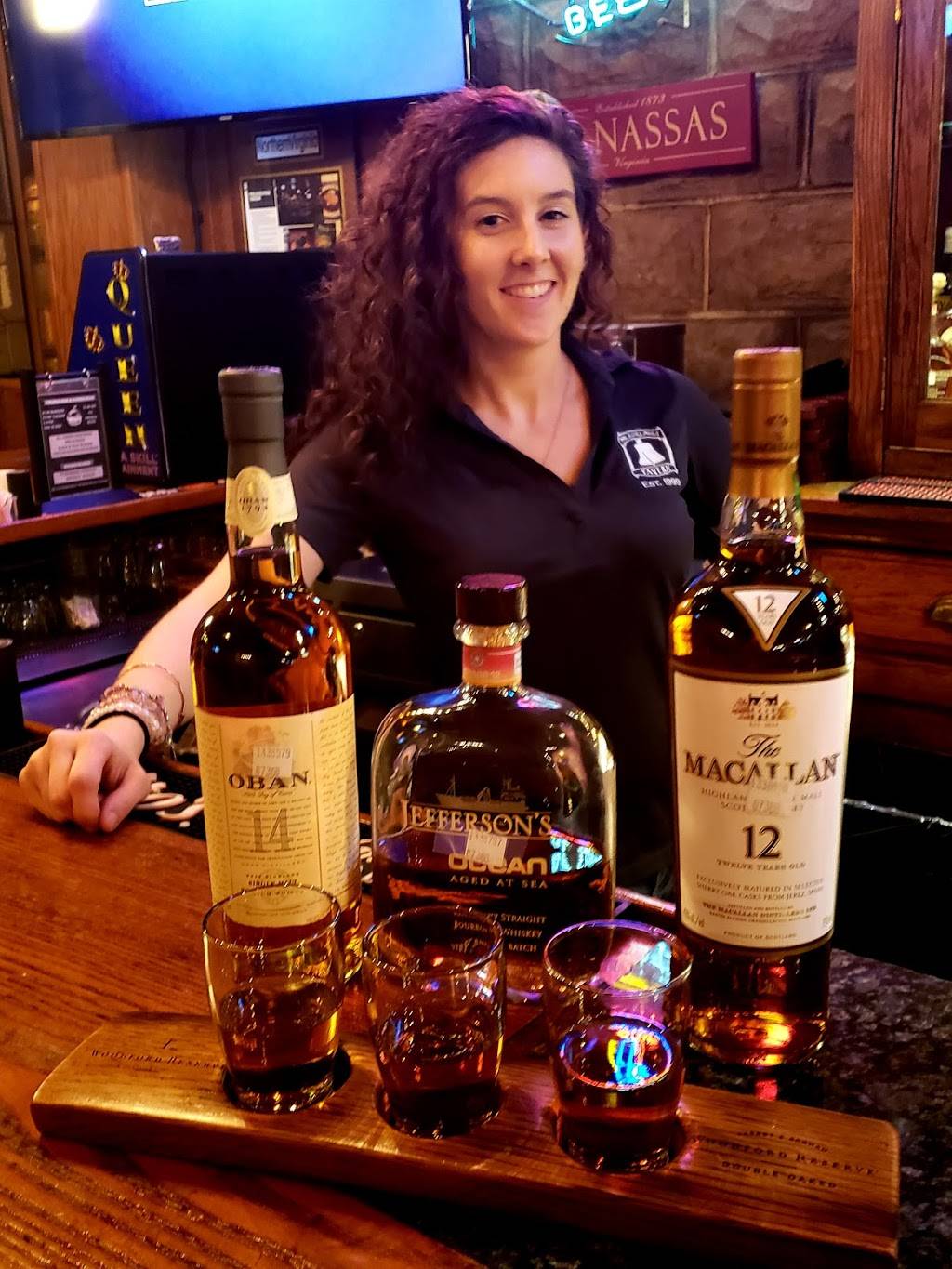 Philadelphia Tavern | restaurant | 9413 Main St, Manassas, VA 20110, USA | 7033931776 OR +1 703-393-1776