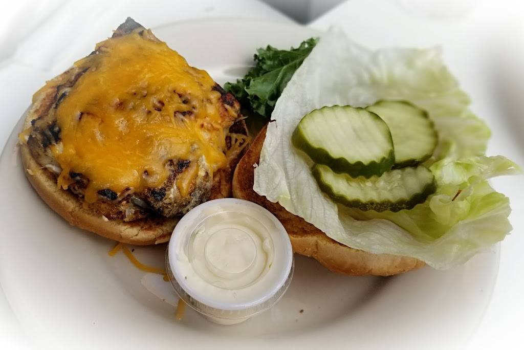 JDs Restaurant & Lounge | restaurant | 125 Gulf Blvd, Indian Rocks Beach, FL 33785, USA | 7275951320 OR +1 727-595-1320