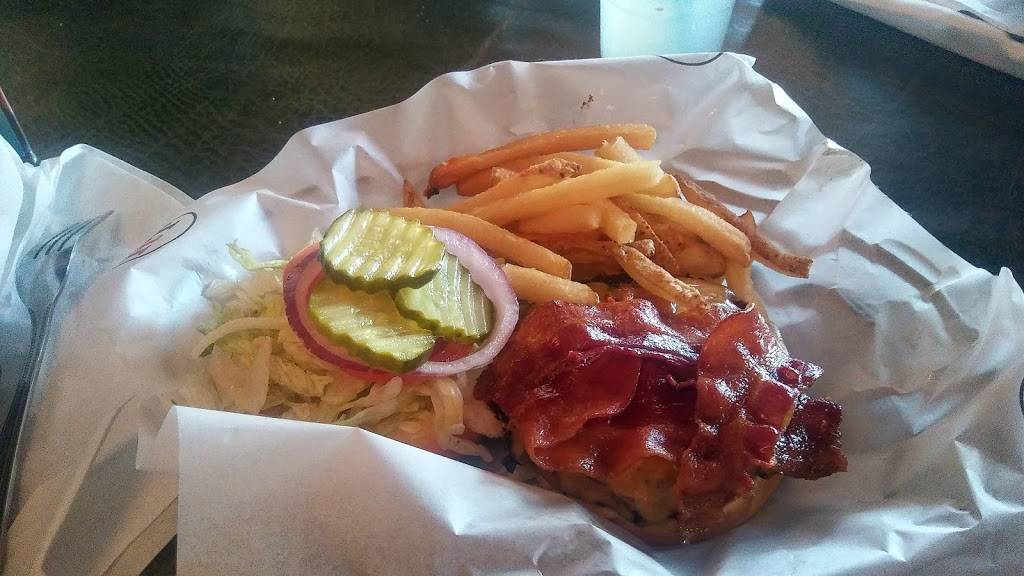 Ruby Tuesday | restaurant | 9616 US-441, Leesburg, FL 34788, USA | 3523600455 OR +1 352-360-0455